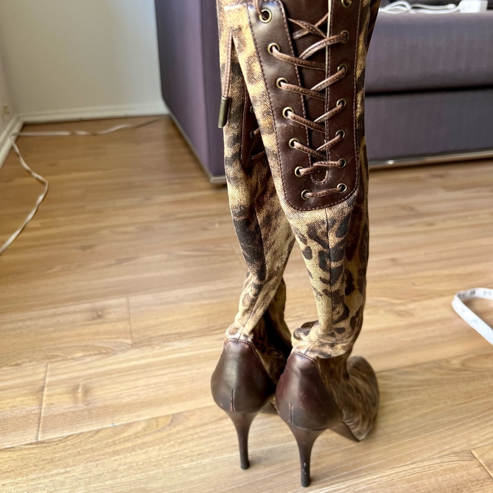 Marciano boots